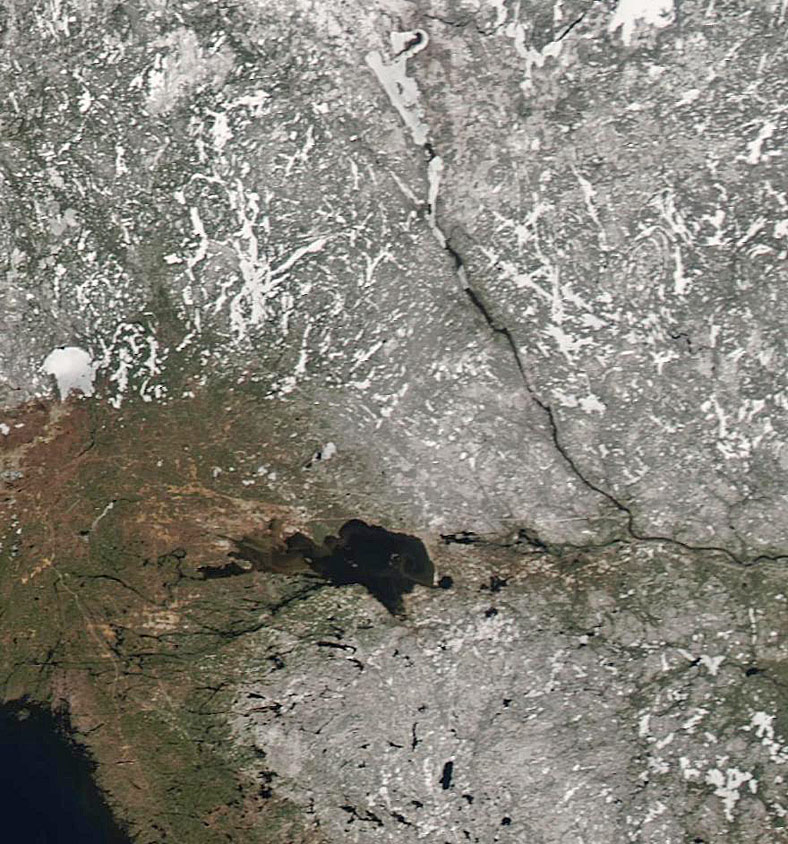 Satellite image of break-up in Temagami 2020