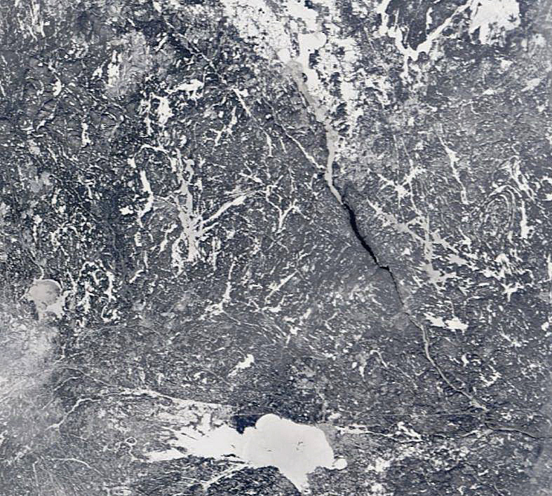 Freeze-up of Temagami by satellite, 2019