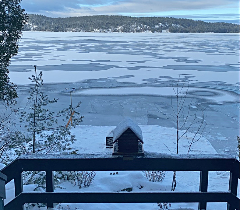 Lake Temagami freeze-up photo 2021
